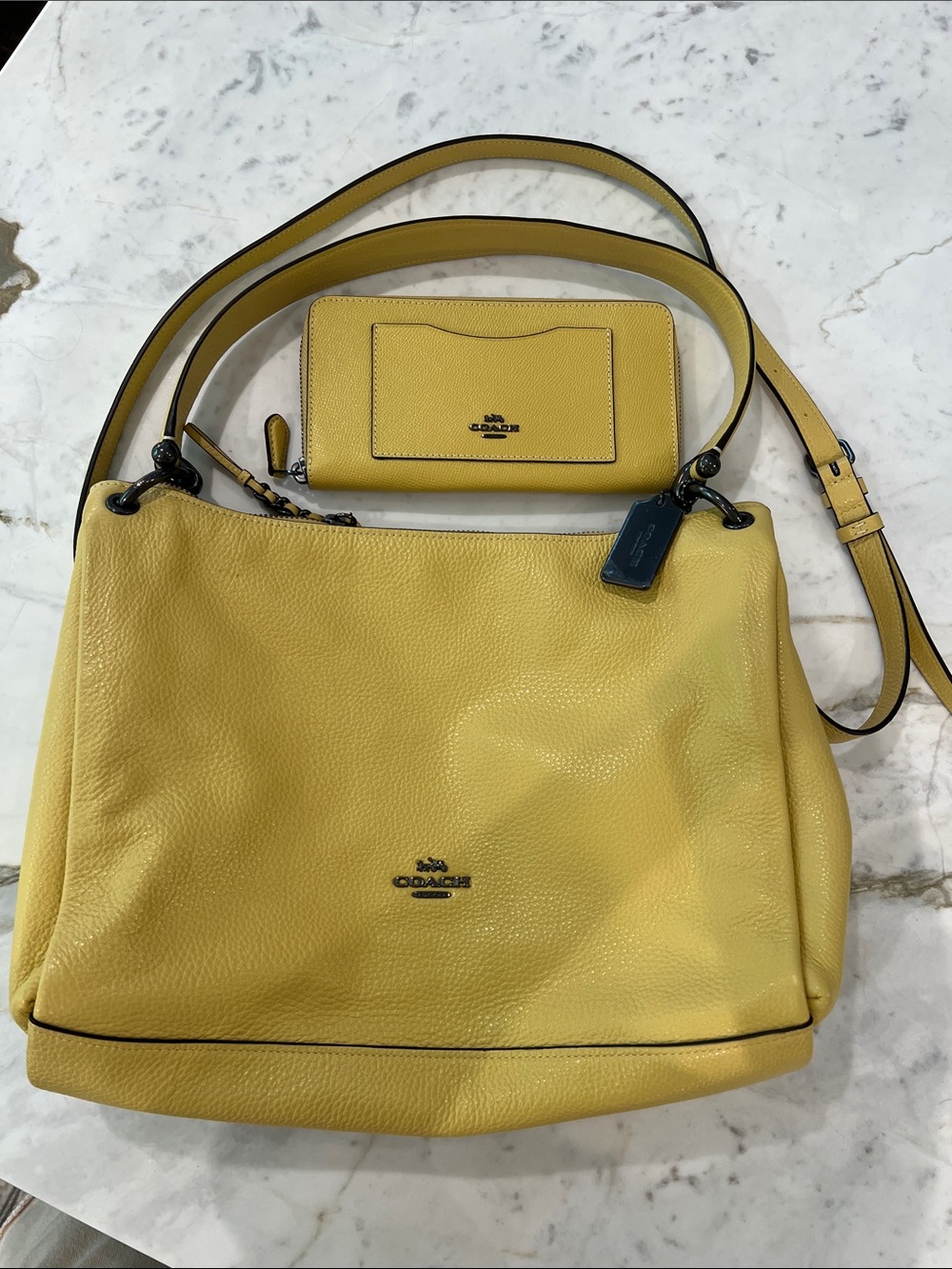 Coach Mis Shoulder Crossbody Bag Wallet Set Pebbled Sun flower Leather